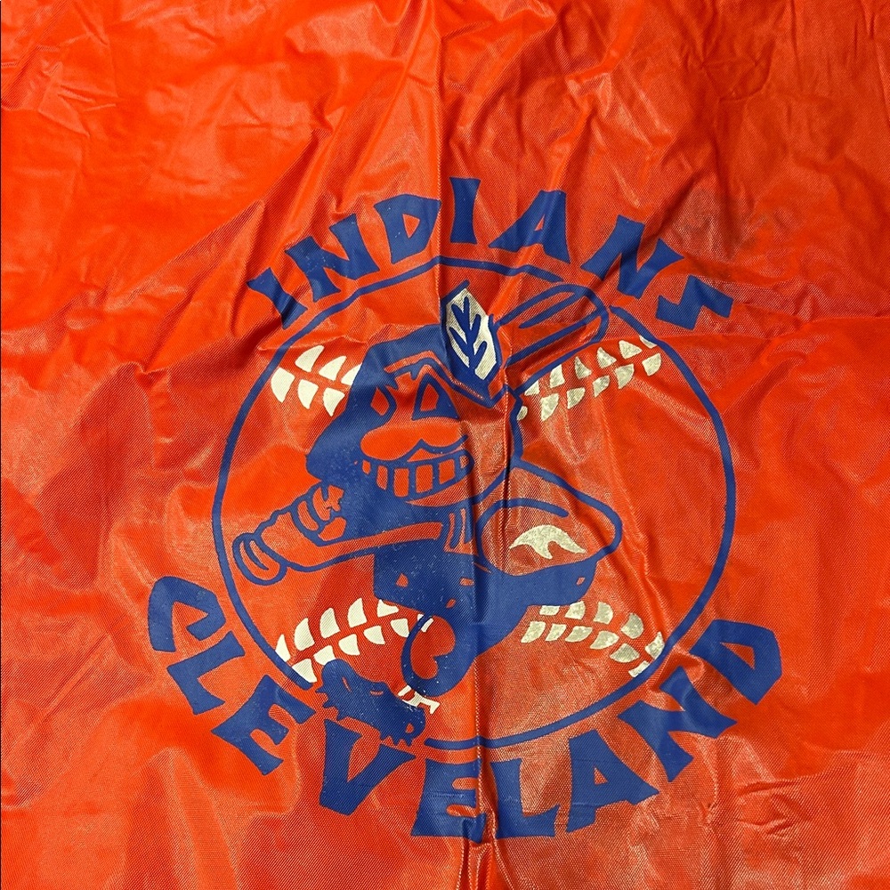 Cleveland Indians plastic poncho - Picture 2 of 9
